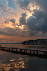 Obraz premium sunset on the pier