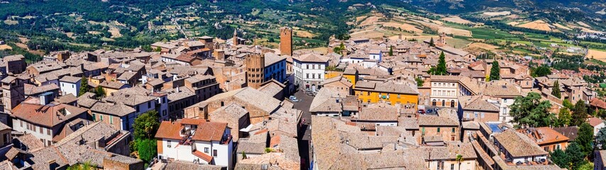 Fototapeta na wymiar Panoramic aerial view of old medieval town Orvieto in Umbria, Italy