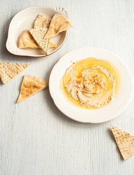 Hummus and pita