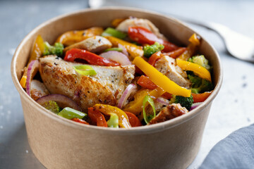 Noodles with vegetables in bowl