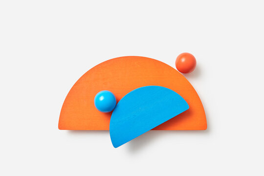 Wooden balls and hemisphere