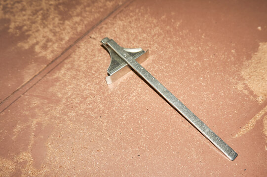 Carpenter tools