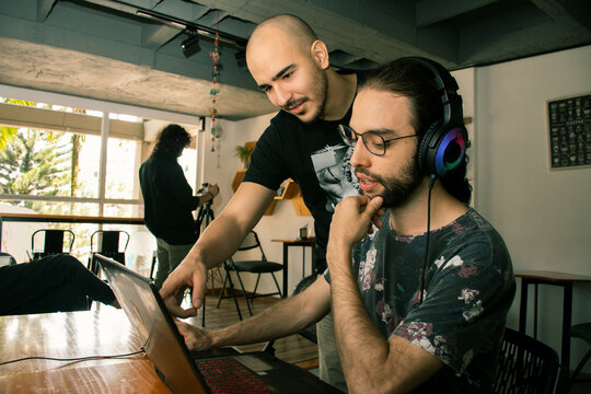 Cooperative working