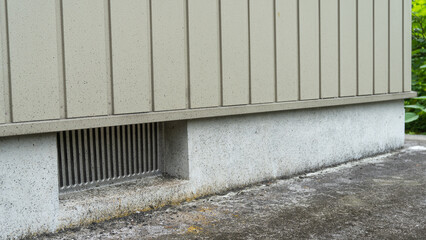 日本家屋台の床下換気口