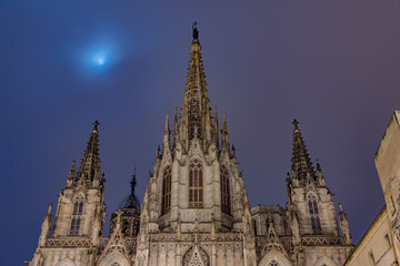 Fototapeta na wymiar saint cathedral of the gothic quarter barcelona