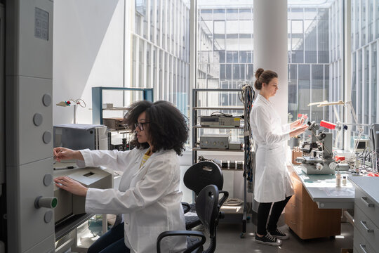 Female Researchers Working In Biomechanics Laboratory