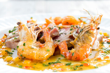 shrimps with lemon
