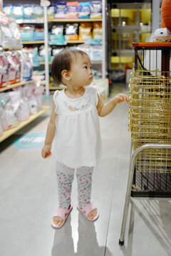Toddler at the mall