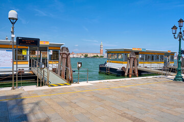 Wenecja, zabytki, podróż, laguna, gondola, Europa, Italia, Widok na Wenecję od strony wyspy Giudecca © minigraph