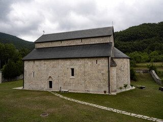 Fototapeta na wymiar Piva Monastery is inhabited by priests. Serbia.