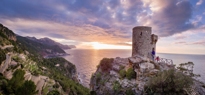 Torre des Verger, Mirador de ses &Agrave;nimes, Banyalbufa, Paraje natural de la Serra de Tramuntana, Mallorca, balearic islands, Spain