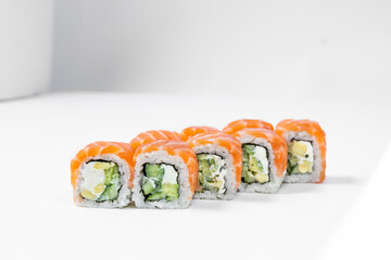 Roll Philadelphia with salmon