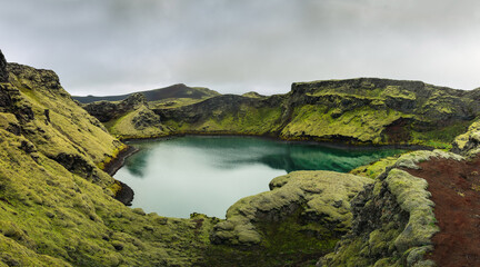 Tjarnargígur lake in the icelandic highlands, laki craters