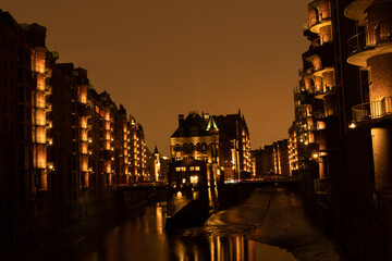 Hamburg bei Nacht