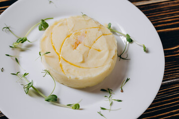 There is a new dessert of the cafe for the client.