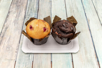 A muffin, known in Spanish as a magdalena, panquecito, panqué, cubilete or queque, is a pastry product made with sweet bread and other ingredients, especially sweets