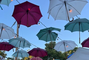 Fototapeta na wymiar colorful umbrellas in the rain