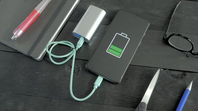 Charging a smartphone with a power bank