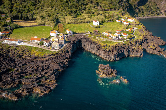 A Fajã das Almas é uma fajã portuguesa localizada na freguesia das Manadas, Velas, ilha de São Jorge, arquipélago dos Açores.
Situa-se na costa Sul da Ilha de São Jorge.