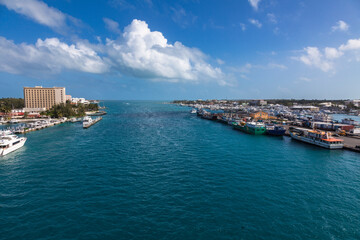 Fototapeta na wymiar Nassau Harbor, Bahamas
