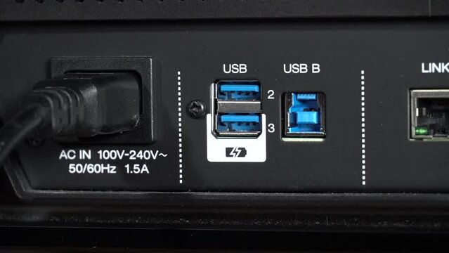 Disconnect USB device B from DJ mixer