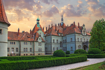 Fototapeta na wymiar Schnborn Palace in Chynadiyevo, Ukraine