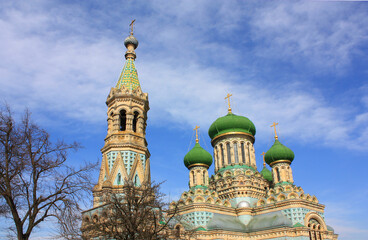 Fototapeta na wymiar Uspensky Cathedral of the nunnery in the village of Belaya Krinitsa, Ukraine