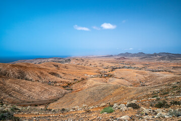 Fototapeta na wymiar Berglandschaft in der Nähe von Betancuria auf Fuerteventura