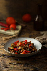 Stir fry noodles with vegetables