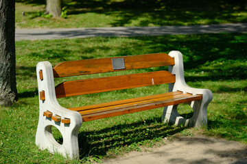Wooden bench type chair at park