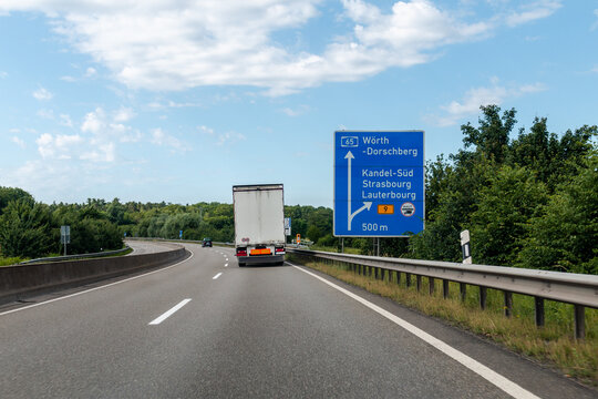 Autobahn A 65, Abfahrt Kandel-S&uuml;d