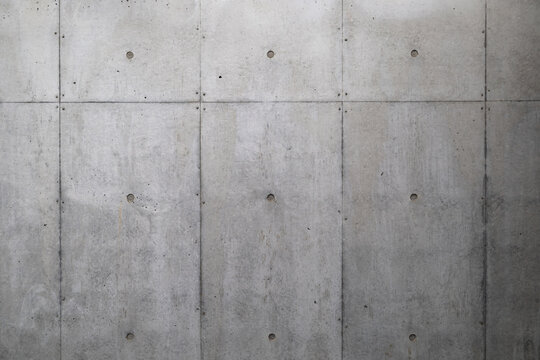 【背景素材】溝のあるPコン穴あり・打ちっぱなしのコンクリートの壁（千葉県）