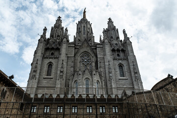Fototapeta na wymiar saint cathedral in the Barcelona