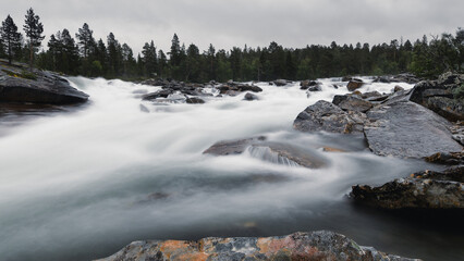 Wilder Fluss in Norwegen