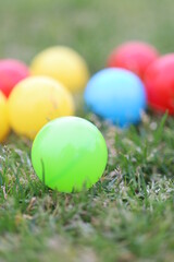 Fototapeta na wymiar colorful easter eggs in grass