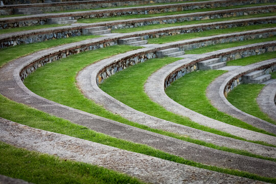 circular patterns in old town