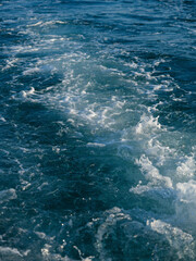 Fototapeta na wymiar relaxing sea waves in summer