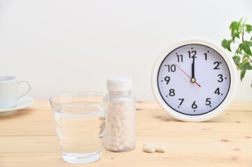 昼食後のサプリ