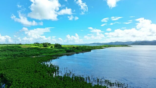 南国の離島　空撮
