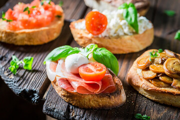 Crisp and hot mix of bruschetta for breakfast.
