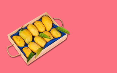 Wooden gift box full of chaunsa mangoes for your love ones