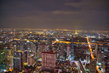 Fototapeta na wymiar Bangkok in der Nacht