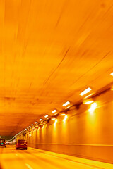 Piękne zdjęcie w tunelu