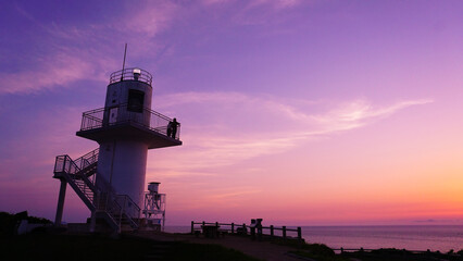 大バエ灯台の夕焼け。長崎県平戸市