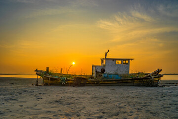 Fototapeta premium 폐어선, 세월의 흔적