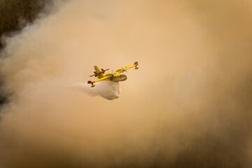 Firefighter aeroplane