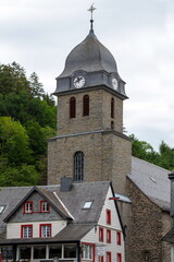 Fototapeta na wymiar Monschau - St. Mariä Geburt