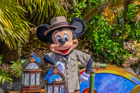 Mickey Mouse character in his safari costume