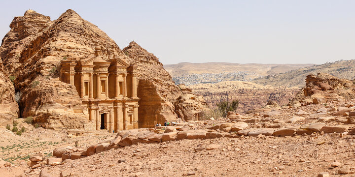 "Deir" Petra