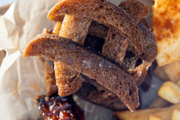 dessert for beer and other alcoholic beverages made from rye bread